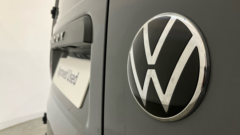 Volkswagen Caddy Cargo C20 Diesel 2.0 TDI 102PS Commerce Plus Van [Tech Pack]